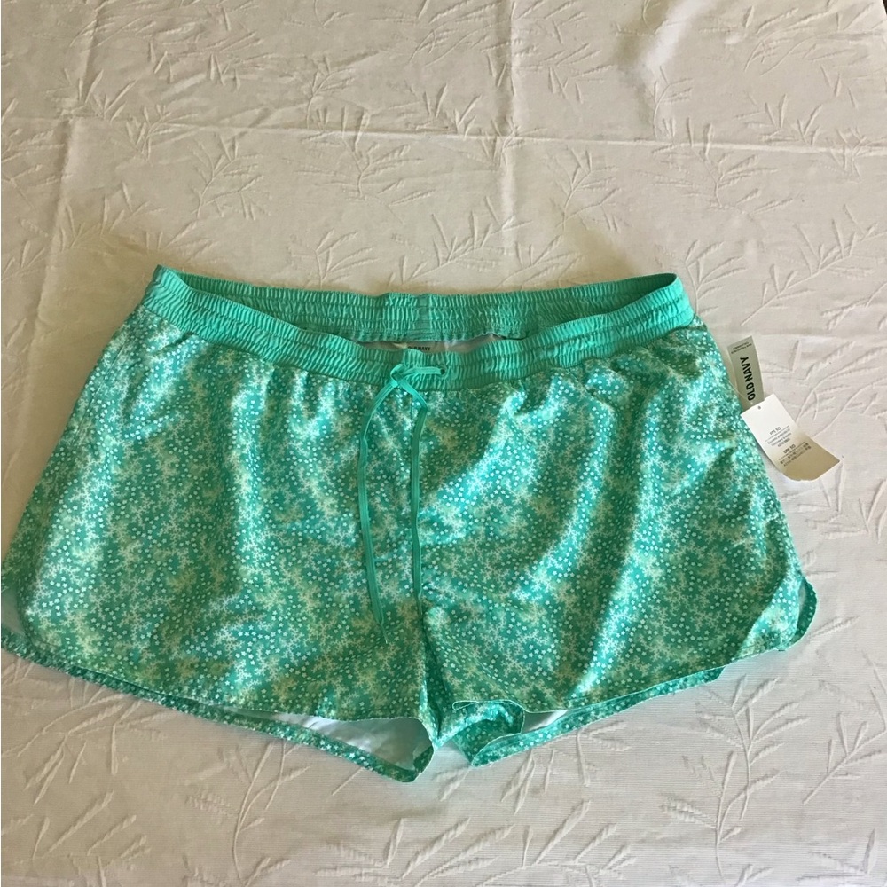 Old Navy Aqua Elastic Waistband Shorts Item #190